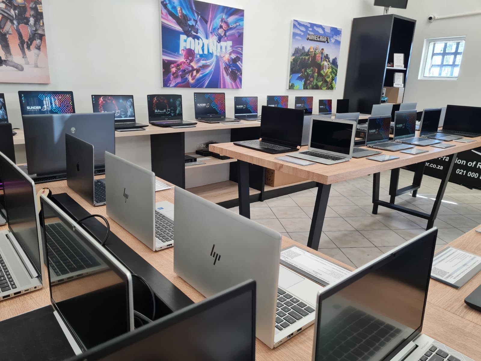 Sunder Computers store
